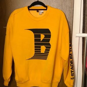 JUSTIN BIEBER Stadium Tour SweatShirt !!